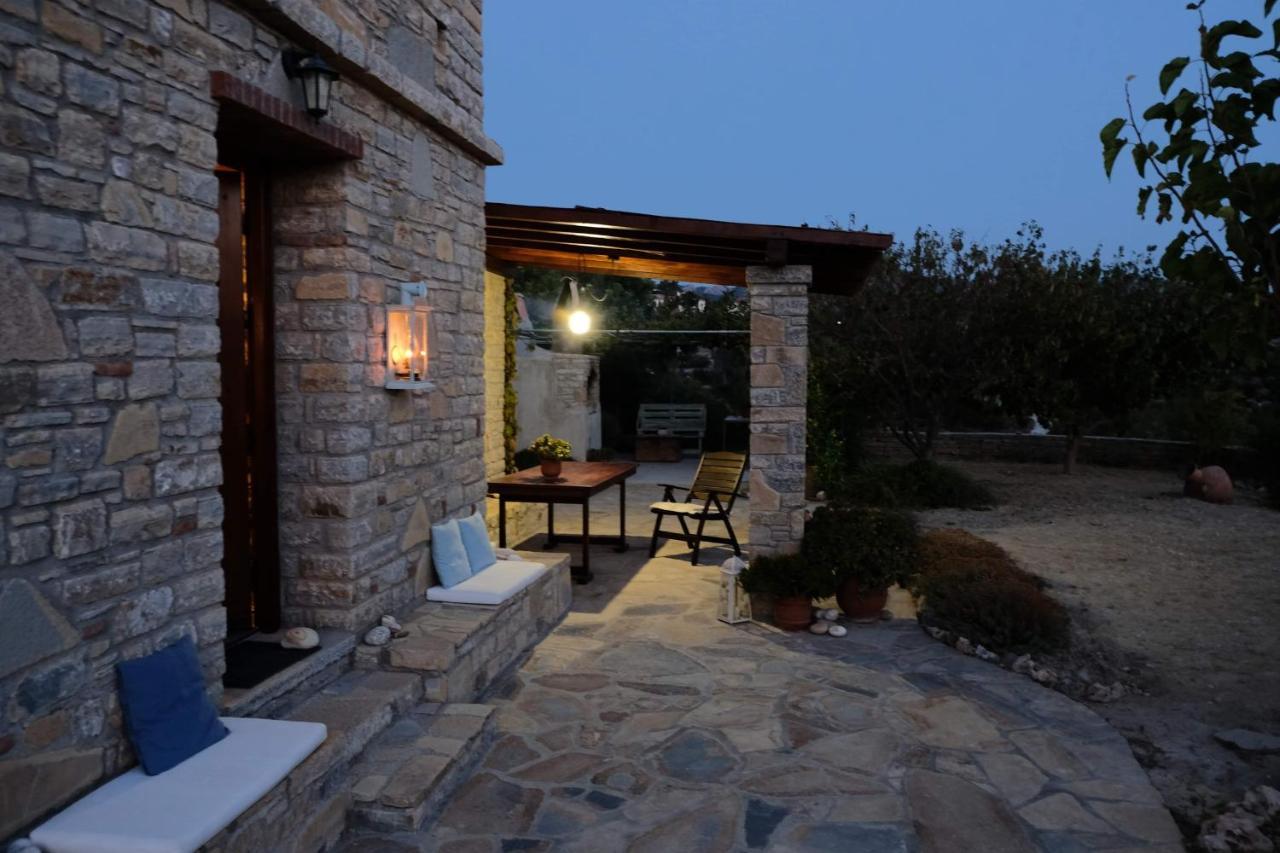 Oceanis Cottage House Ormos Koumeikon Exterior photo